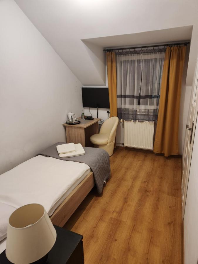 Zajazd Feniks Lubaczow Exterior foto